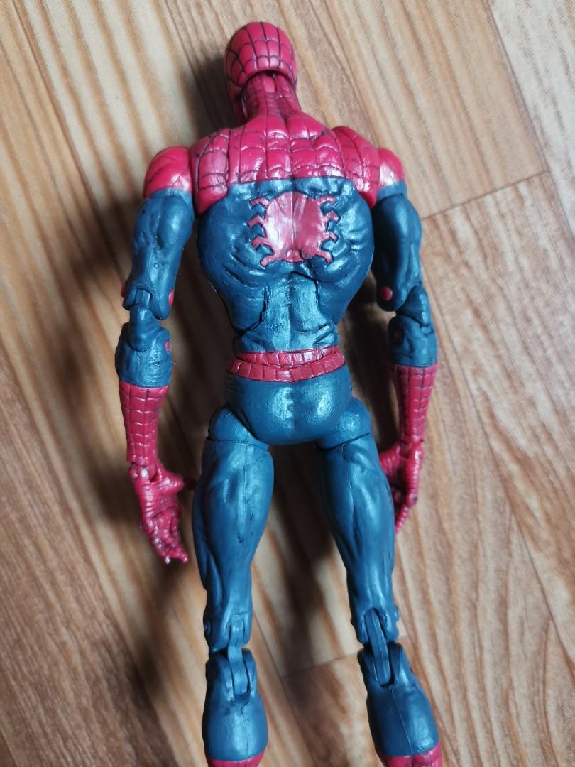 Spiderman Mcfarlane KO (Category: Figurines & Statues) located in Manila. Submitted by ronzky19 (Listing ID 1050670568, Image 3). Description: LAST PRICE , 6 inches Spiderman KO with original baseTight Joints No issue items at penafrancia st. Paco Manila..