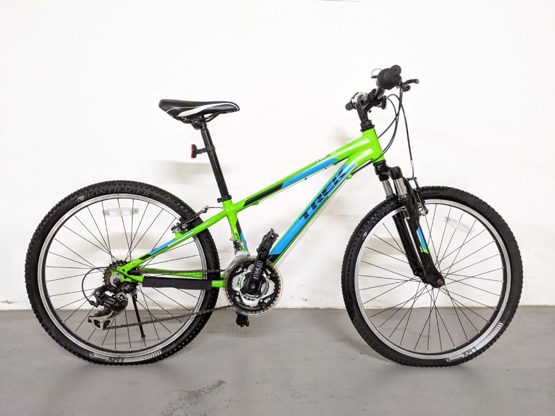 Trek mt 220 sales green