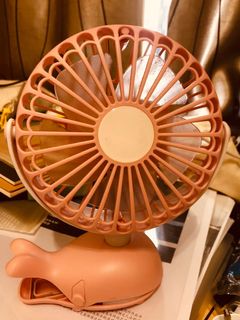 （分類：）位於 。 由 icelandcat 提交（商品編號 1050825422，圖片 1）。簡介： 。