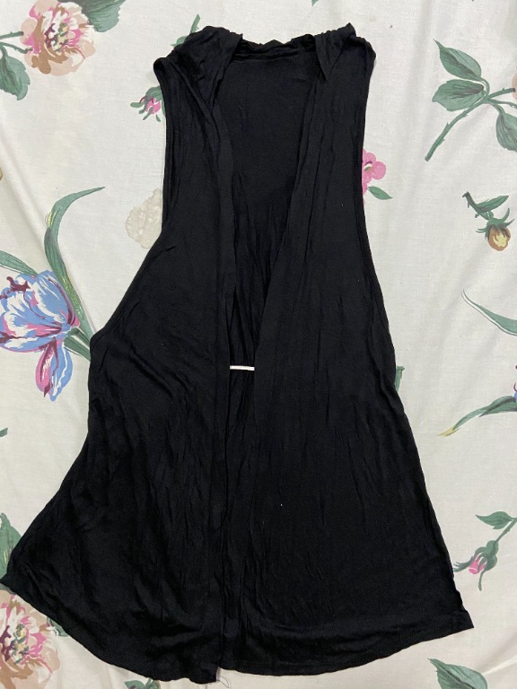 black flowy vest