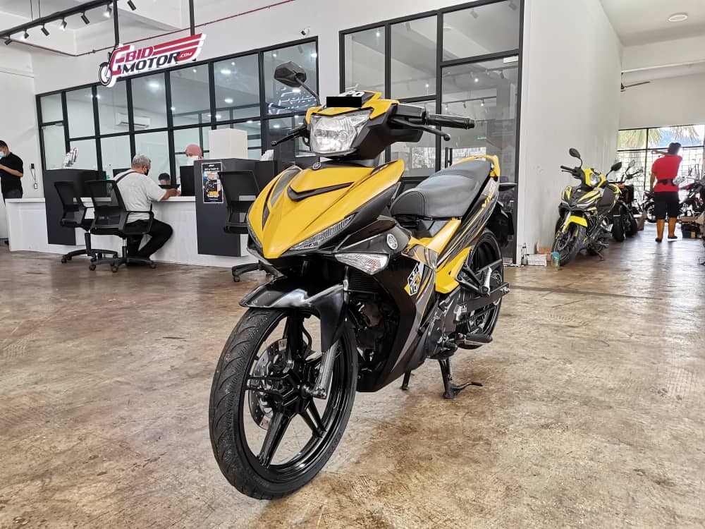 2018 Yamaha Y15zr Y 15 Ysuku Honda Rs150 Benelli Rfs 150 Motorbikes On Carousell