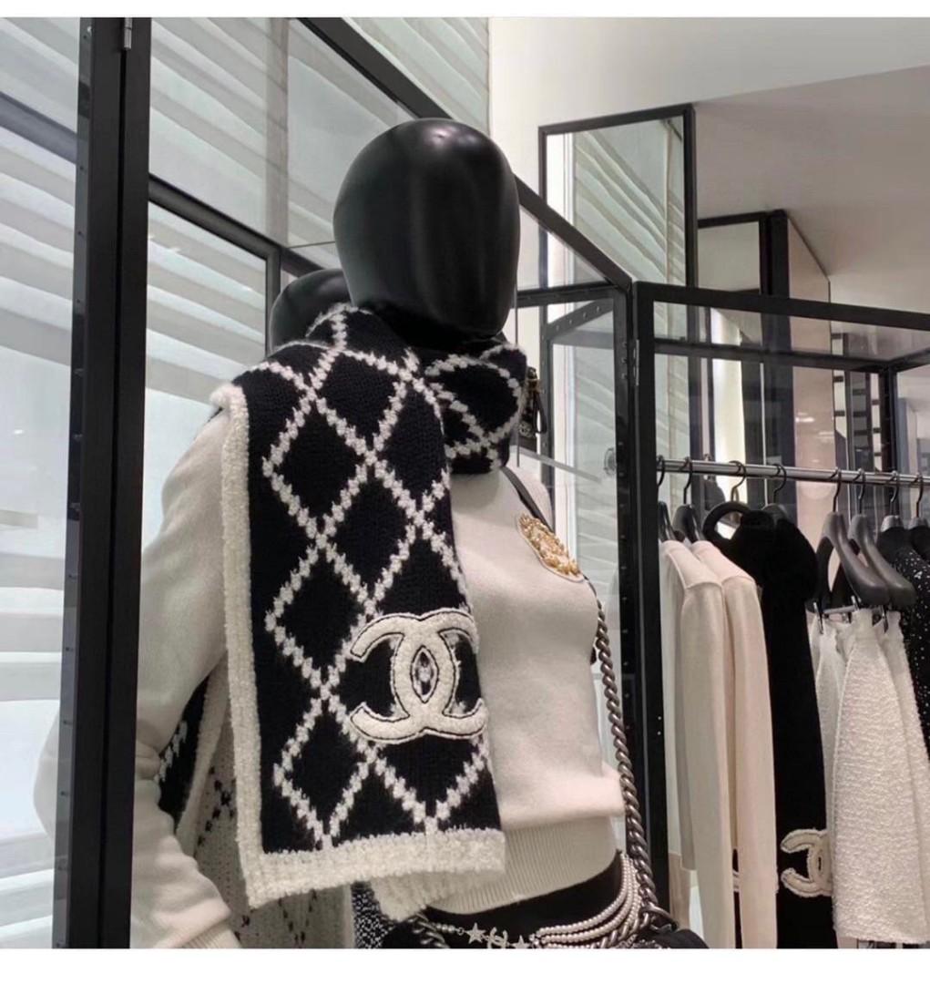 Chanel vip gift scarf clearance