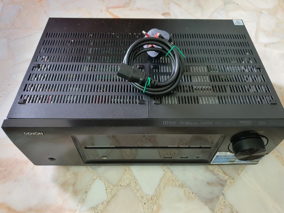 AVR1713 Denon AVR1713 5.1channel home theater receiver with Apple