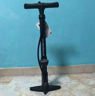 (Category: ) located in . Submitted by midwayuu (Listing ID 1050950798, Image 1). Description: .