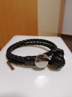 (Category: ) located in . Submitted by heyho (Listing ID 1051019735, Image 1). Description: .