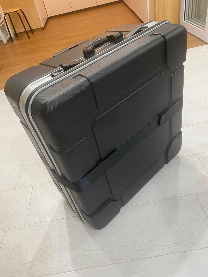 Brompton B&W travel hard case, Sports Equipment, Bicycles & Parts