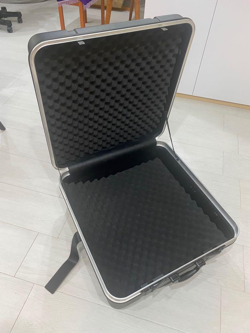 Brompton B&W travel hard case, Sports Equipment, Bicycles & Parts