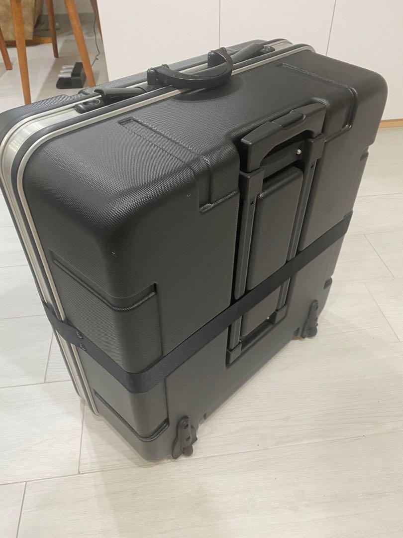 Brompton B&W travel hard case, Sports Equipment, Bicycles & Parts