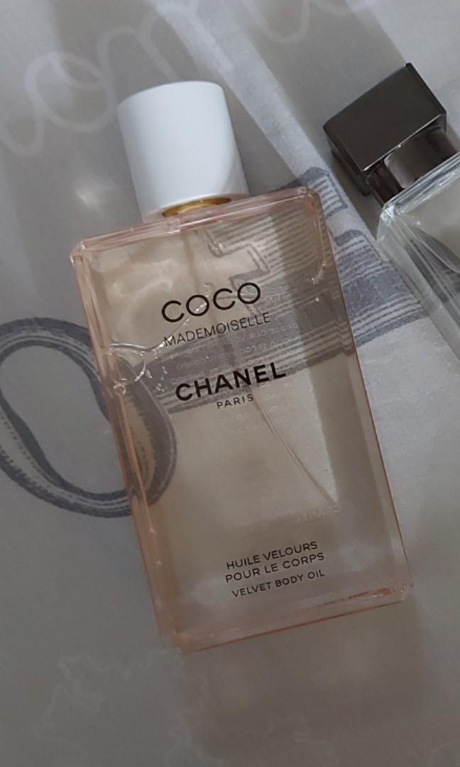 CHANEL Coco Mademoiselle Velvet Body Oil 200ml, Beauty & Personal Care,  Bath & Body, Body Care on Carousell