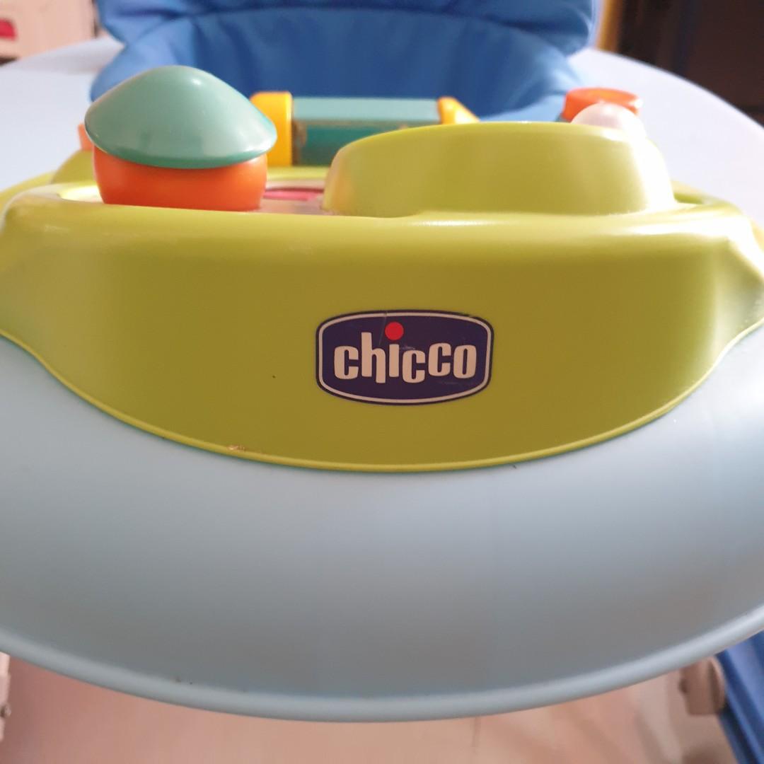Chicco walker (Category: Infant Playtime) located in Muntinlupa City. Submitted by alt1818 (Listing ID 1050921626, Image 2). Description: Preloved Chicco walker 6-12 months. *With signs of usage, scratches on the bumper as seen on the attached photos. *Stored. Thus, needs further cleaning. *No more box/original packaging. ✅Good brand. Very durable ✅ Detachable/Washable seat , Toys in good condition. Kindly message me for more info. Please manage 