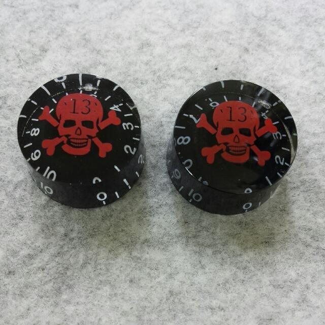 Control Knobs For Electric Guitar - Various Types (Category: Music Accessories) located in Singapore. Submitted by axeseller (Listing ID 1051072949, Image 7). Description: Control Knobs For Electric Guitar - Various types to choose - Brand New - Qty : $1/pc - Material : Plastic - fixed price Self collect at my place in Blk 539, #09-1024 Jurong West Ave 1 (S640539) Take lift D Weekdays after 12 noon to 4pm and 7:45pm to 9pm Weekends 12 noon to 4pm