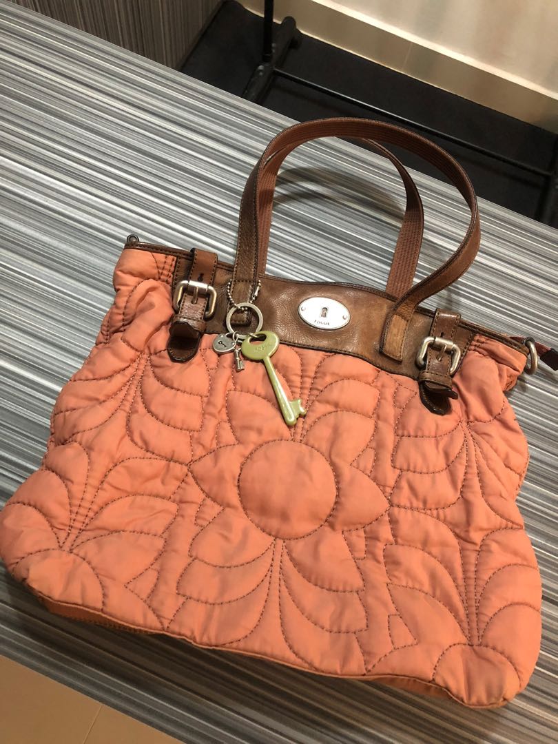 Fossil Bag, Women's Fashion, Bags & Wallets, Purses & Pouches on Carousell