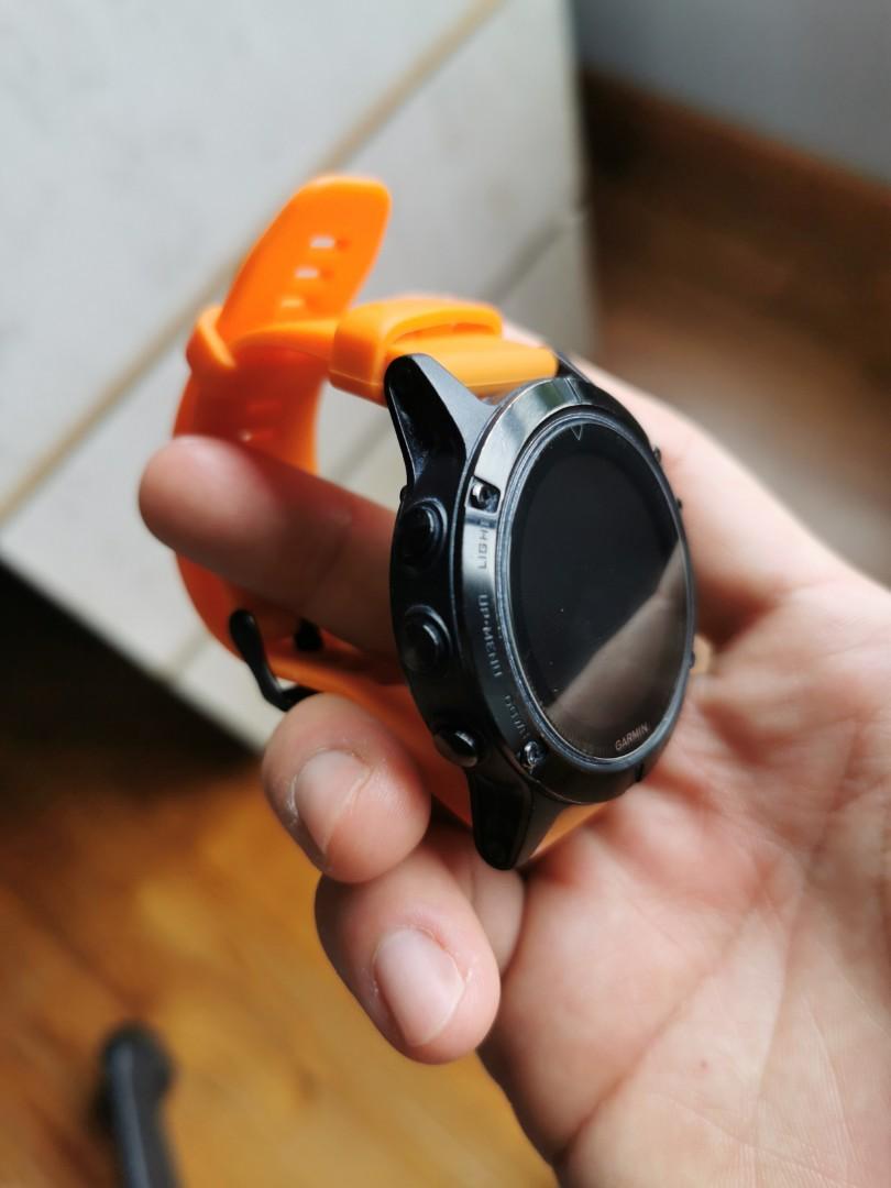 Garmin fenix 5 waterproof sales