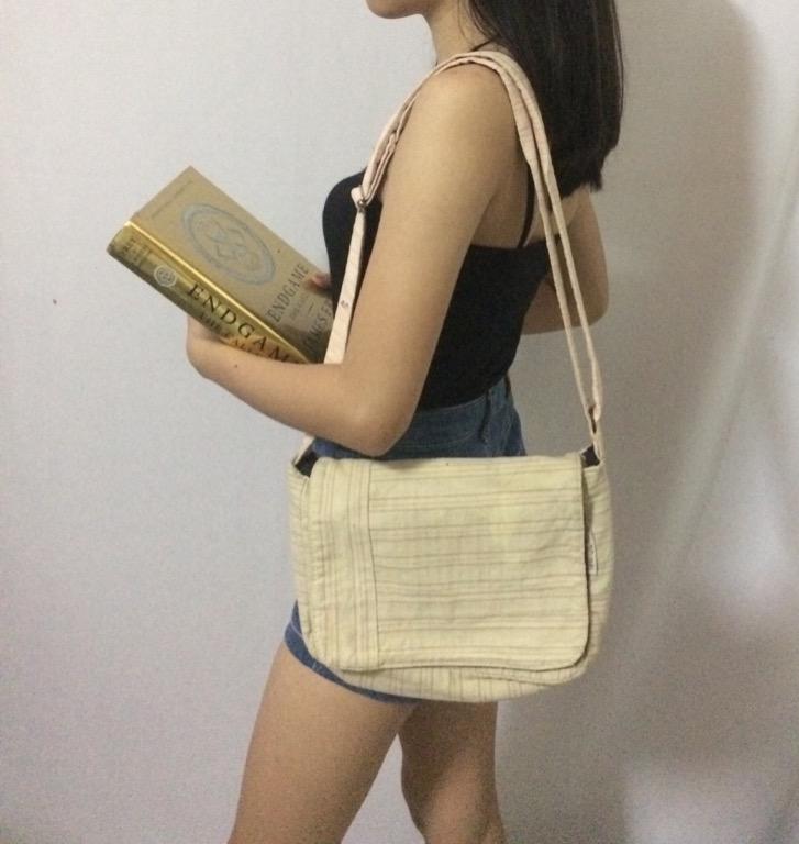 Heartstring 2025 sling bag