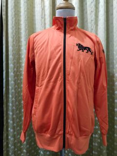 (Category: ) located in . Submitted by sell_my_sole (Listing ID 1051111817, Image 1). Description: .