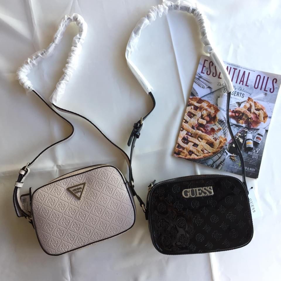 Spot The Fake: Guess Which Bag Is Designer, And Which One Is A Cheap  Knockoff