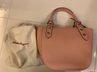 （分類：）位於 。 由 h031y 提交（商品編號 1050993814，圖片 1）。簡介： 。