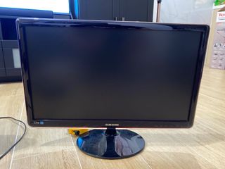 （分類：）位於 。 由 timothyo_o 提交（商品編號 1051018044，圖片 1）。簡介： 。