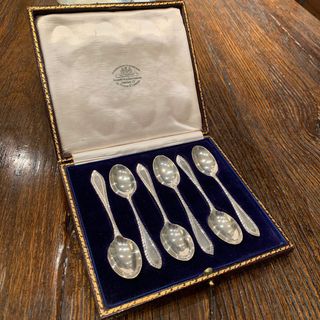 （分類：）位於 。 由 roberts746 提交（商品編號 1050954644，圖片 1）。簡介： 。
