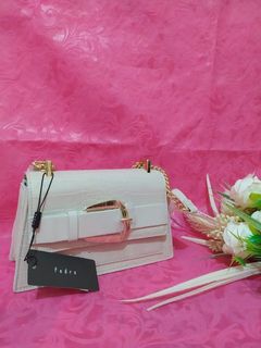 (Kategori: ) berada di . Dikirim oleh dindaptr25 (ID iklan 1050963245, Gambar 1). Deskripsi: .