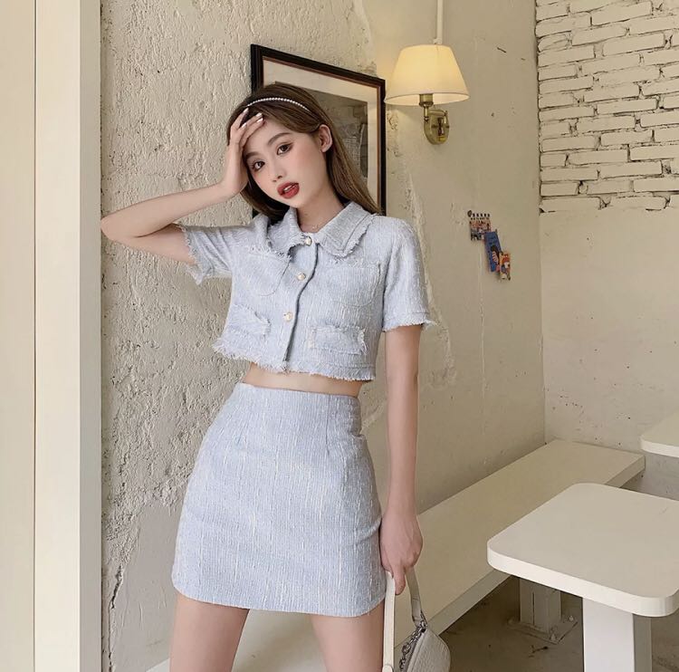 Coordinates skirt and top outlet
