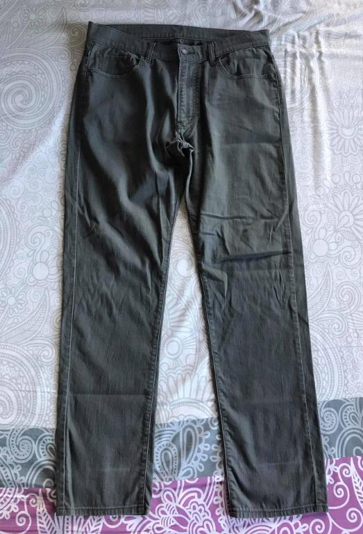 Uniqlo Men's Jeans (Gray) (Category: Jeans) located in Quezon City. Submitted by vanillacreations (Listing ID 1050973031, Image 2). Description: UNIQLO MEN'S JEANS Size - 32 (82 cm) Color - Gray Mode of payment - BPI / BDO / GCash To enquire about the product, click 'Chat to buy!'.