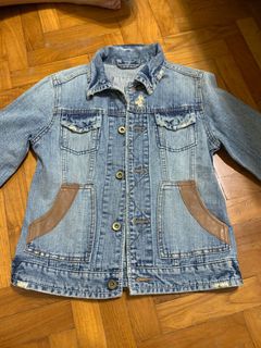 (Category: ) located in . Submitted by jasm77 (Listing ID 1051101054, Image 1). Description: .