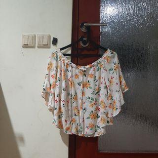 White Floral Sabrina Crop Top