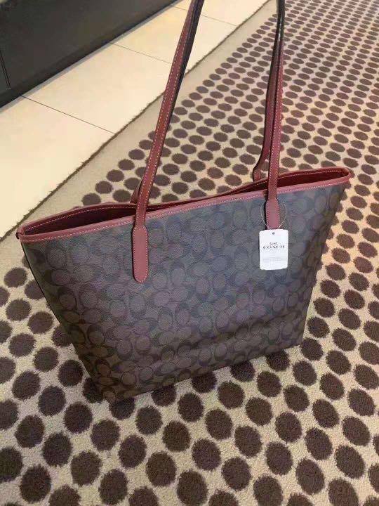 City tote in signature canvas with unicorn outlet