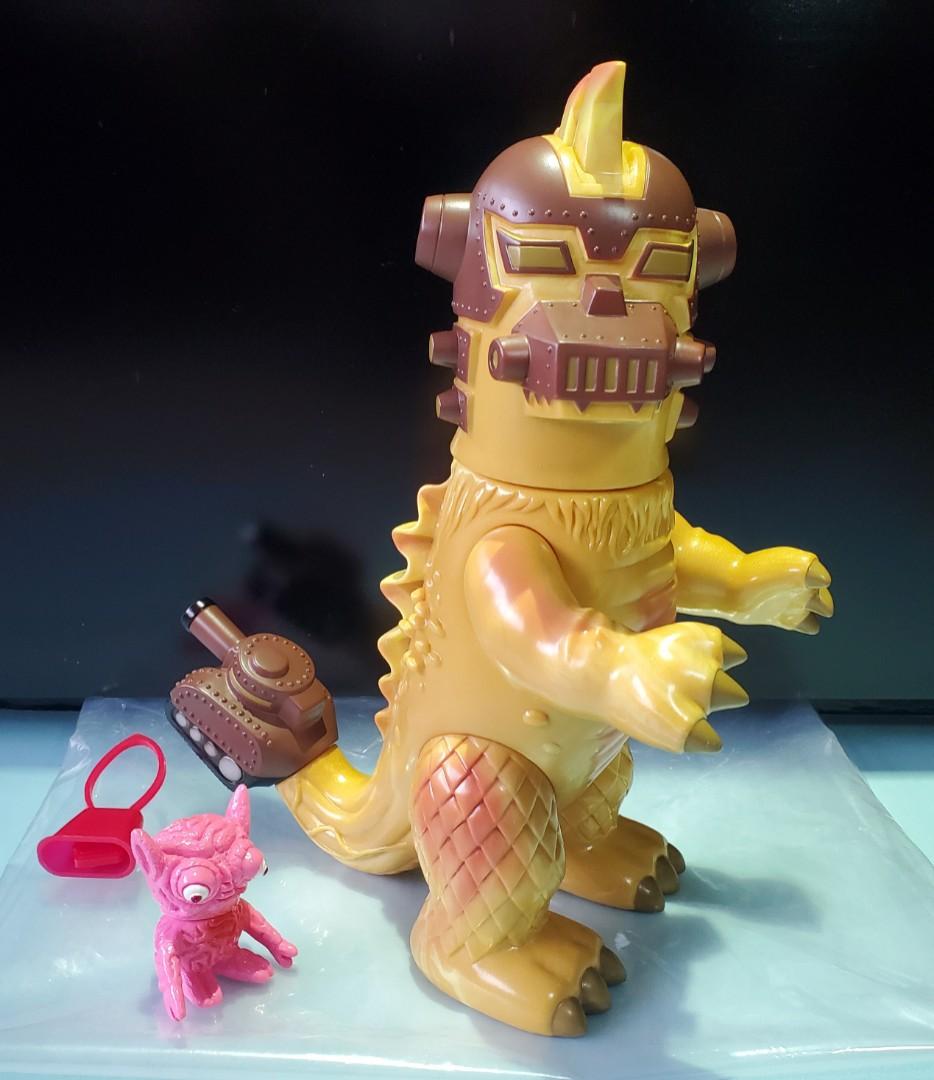 お得最新作ЯOR精密機械怪獣　SECRETBASE限定カラー キャラクター玩具