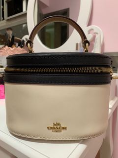 （分類：）位於 。 由 tymayyyy 提交（商品編號 1051350499，圖片 1）。簡介： 。