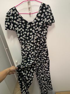 (Category: ) located in . Submitted by nabrpreloved (Listing ID 1051270008, Image 1). Description: .