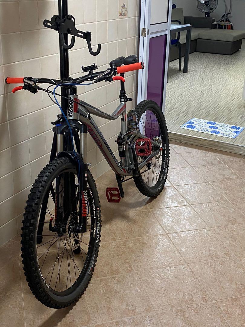 Giant trance 3 with upgraded parts Sports Equipment Bicycles Parts Bicycles on Carousell