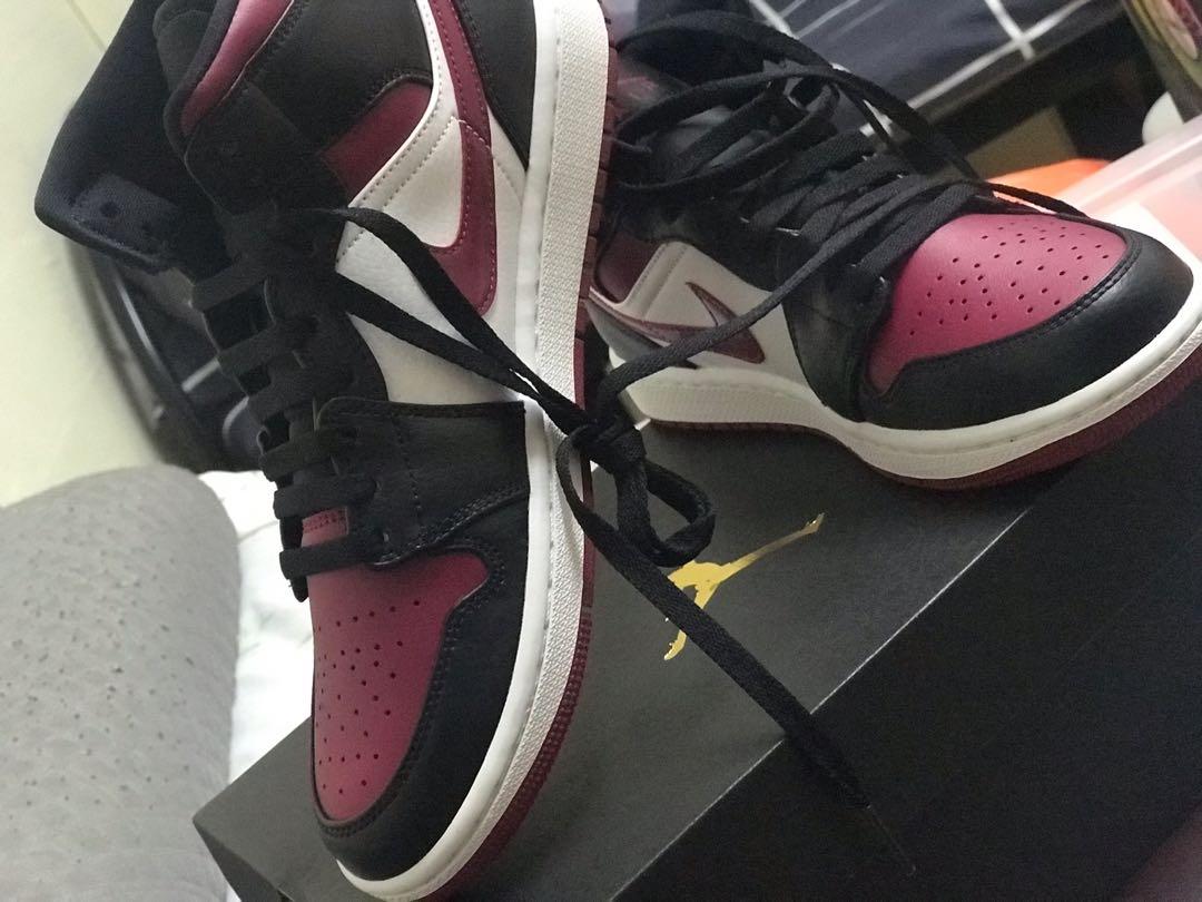 black noble red white jordan 1