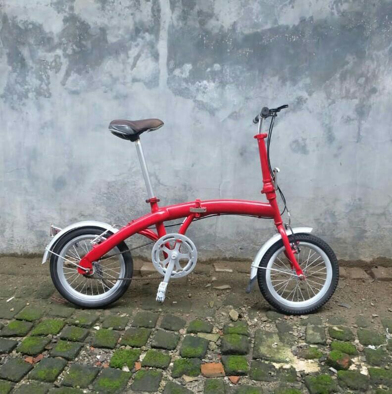 Jual Cepat Sepeda Lipat Exotic Repaint Olah Raga Sepeda Di Carousell