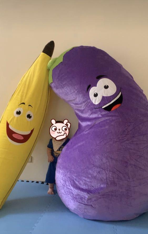 Super Big Eggplant inflatable Stuff toy (Category: Other Baby Bathing & Changing Needs) located in Quezon City. Submitted by liz.ty (Listing ID 1051313506, Image 1). Description: Used once. In perfect condition. Huge size eggplant inflatable stuff toy.