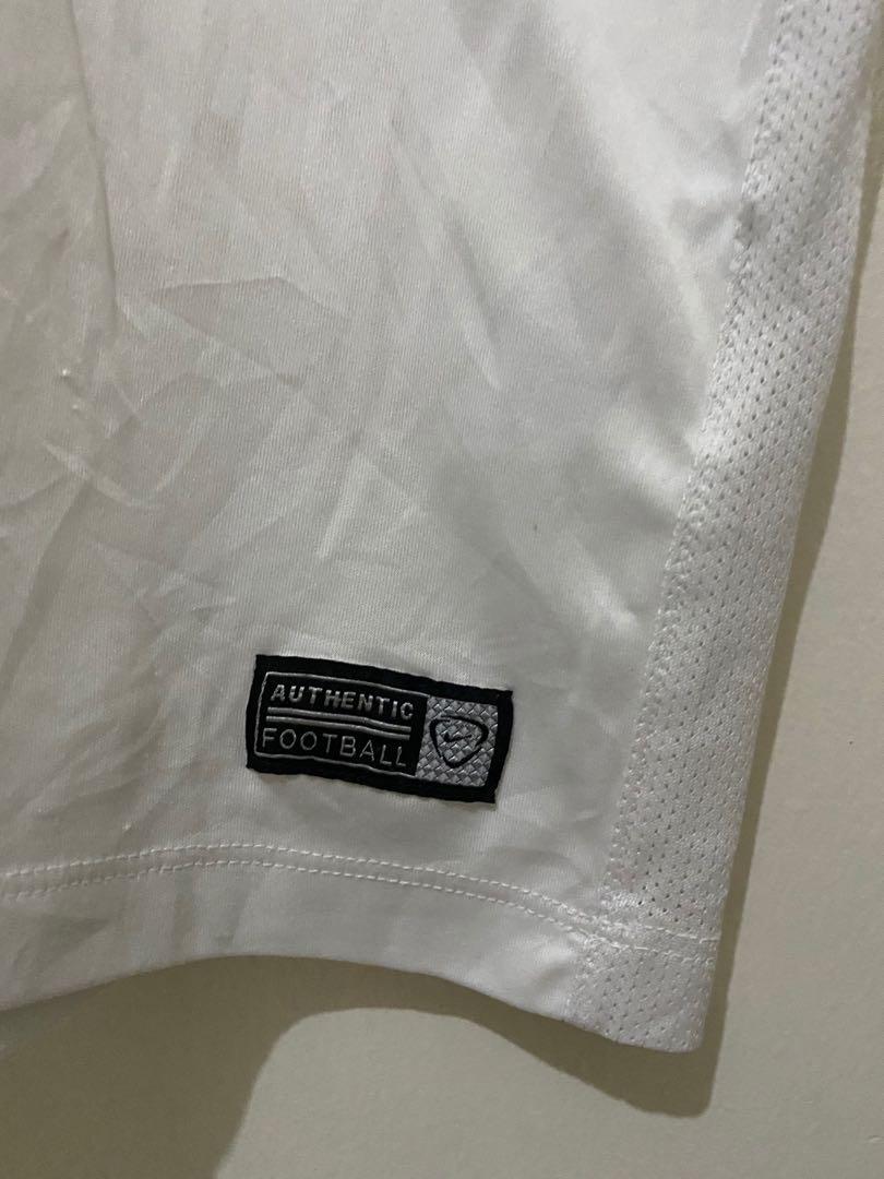 Nike Dri-Fit Shirt (Category: Tshirts & Polo Shirts ) located in Taguig. Submitted by manilaessentials (Listing ID 1051206727, Image 2). Description: May mga runs konti.