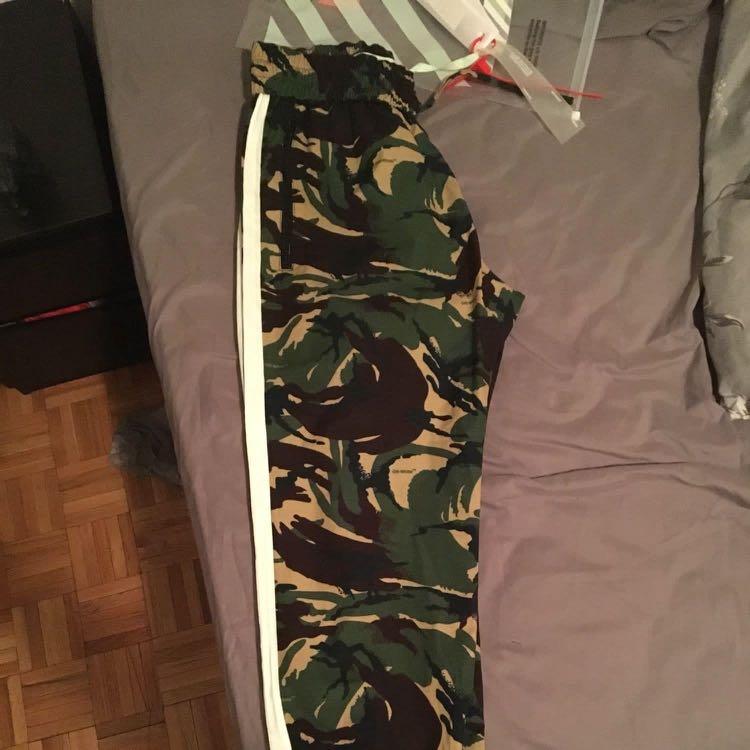 Off white camo sweatpants Men s Fashion Bottoms Joggers on