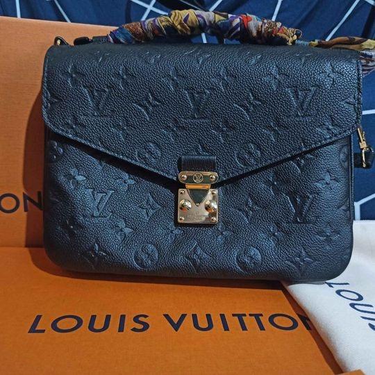 🎉Authentic LV Pochette Métis Monogram Empreinte Leather (Black) 🎉,  Luxury, Bags & Wallets on Carousell
