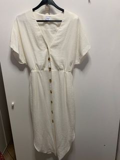 (Category: ) located in . Submitted by nabrpreloved (Listing ID 1051269025, Image 1). Description: .