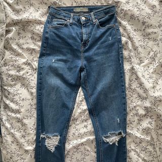 (Category: ) located in . Submitted by mt12356 (Listing ID 1051178385, Image 1). Description: .