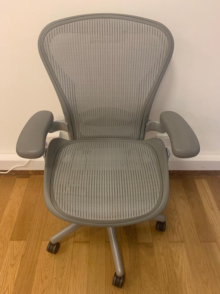 Herman miller aeron grey clearance