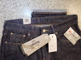 （分類：）位於 。 由 john_67263 提交（商品編號 1051402602，圖片 1）。簡介： 。
