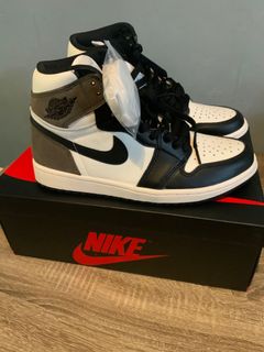 (Category: ) located in . Submitted by dr.sneaker (Listing ID 1051440060, Image 1). Description: .