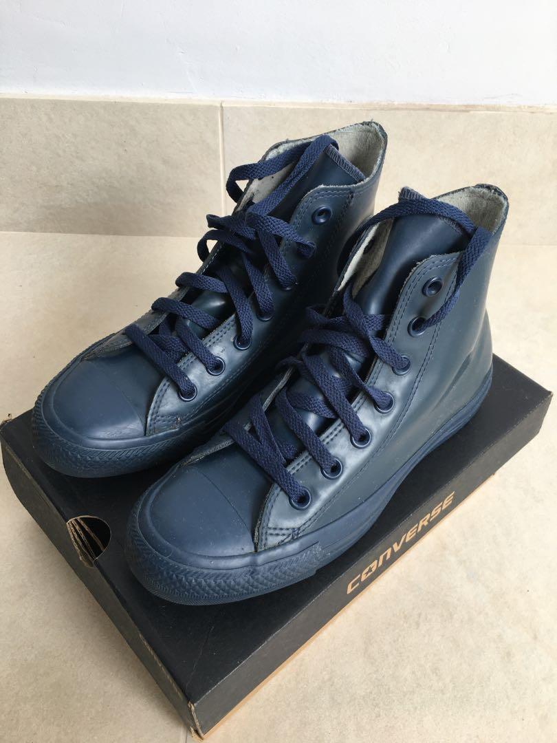 Rubber hot sale converse navy