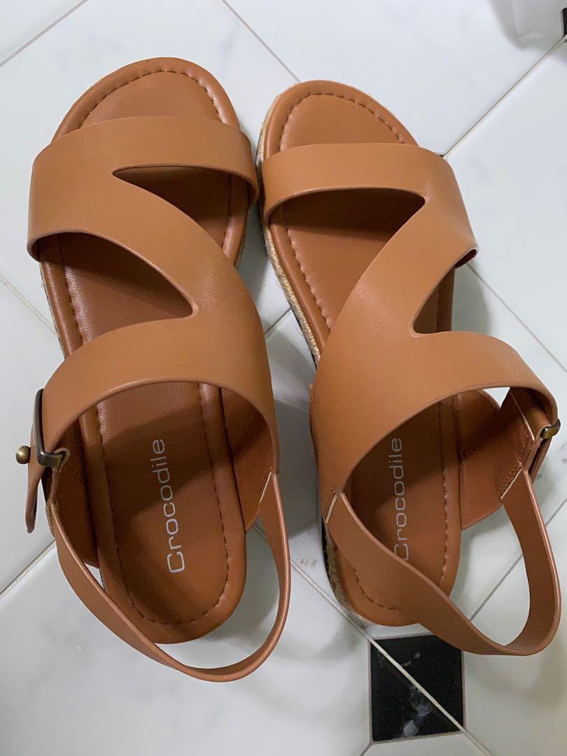 Crocodile brand sandals sale