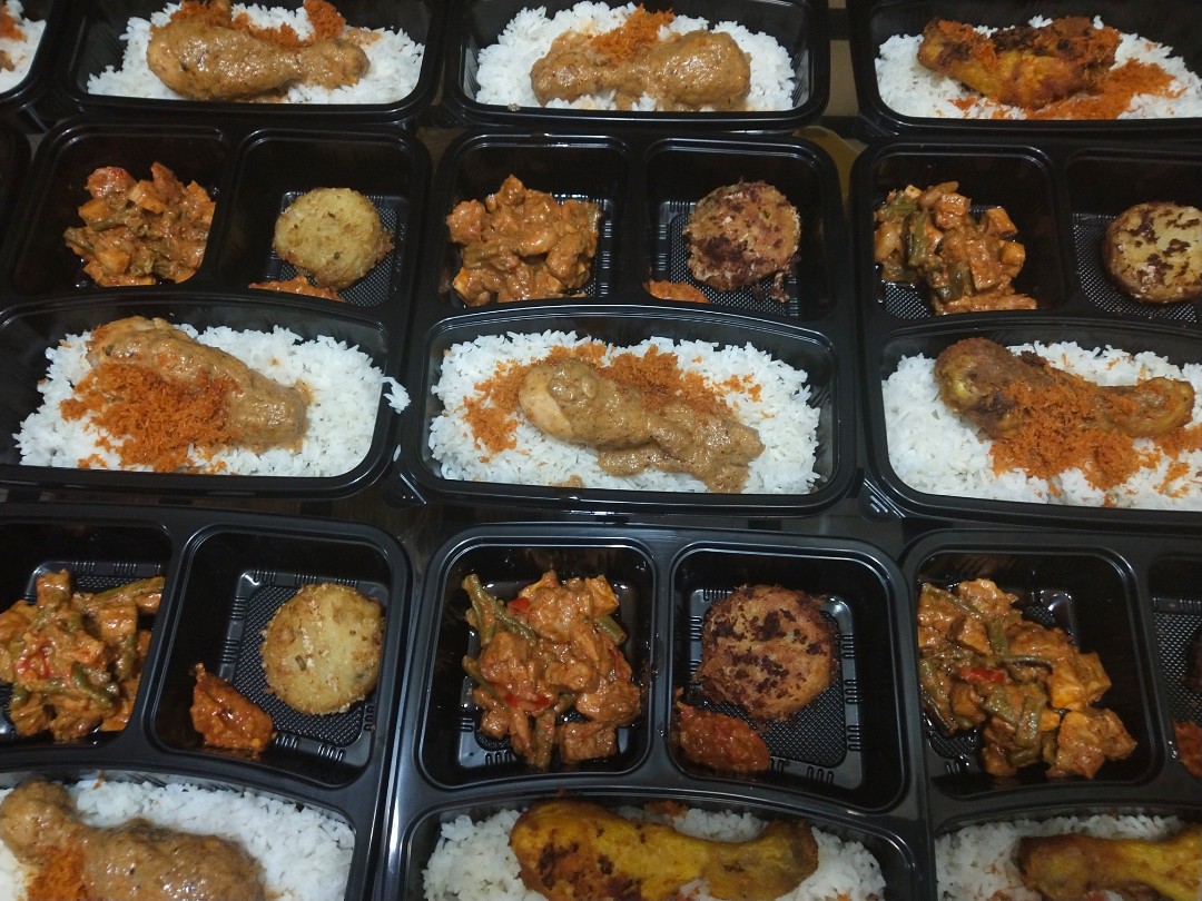 Bento Nasi Sambal Goreng Food Drinks Local Eats On Carousell