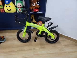 （分類：）位於 。 由 rajeshub 提交（商品編號 1051479974，圖片 1）。簡介： 。