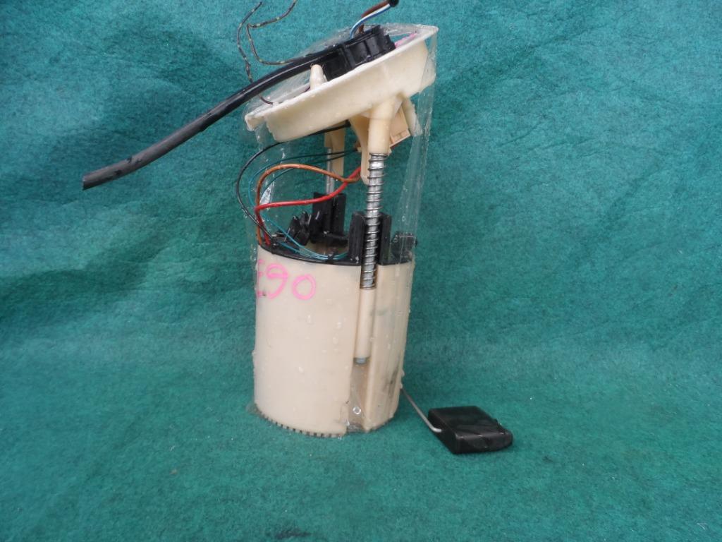 E90 on sale fuel pump