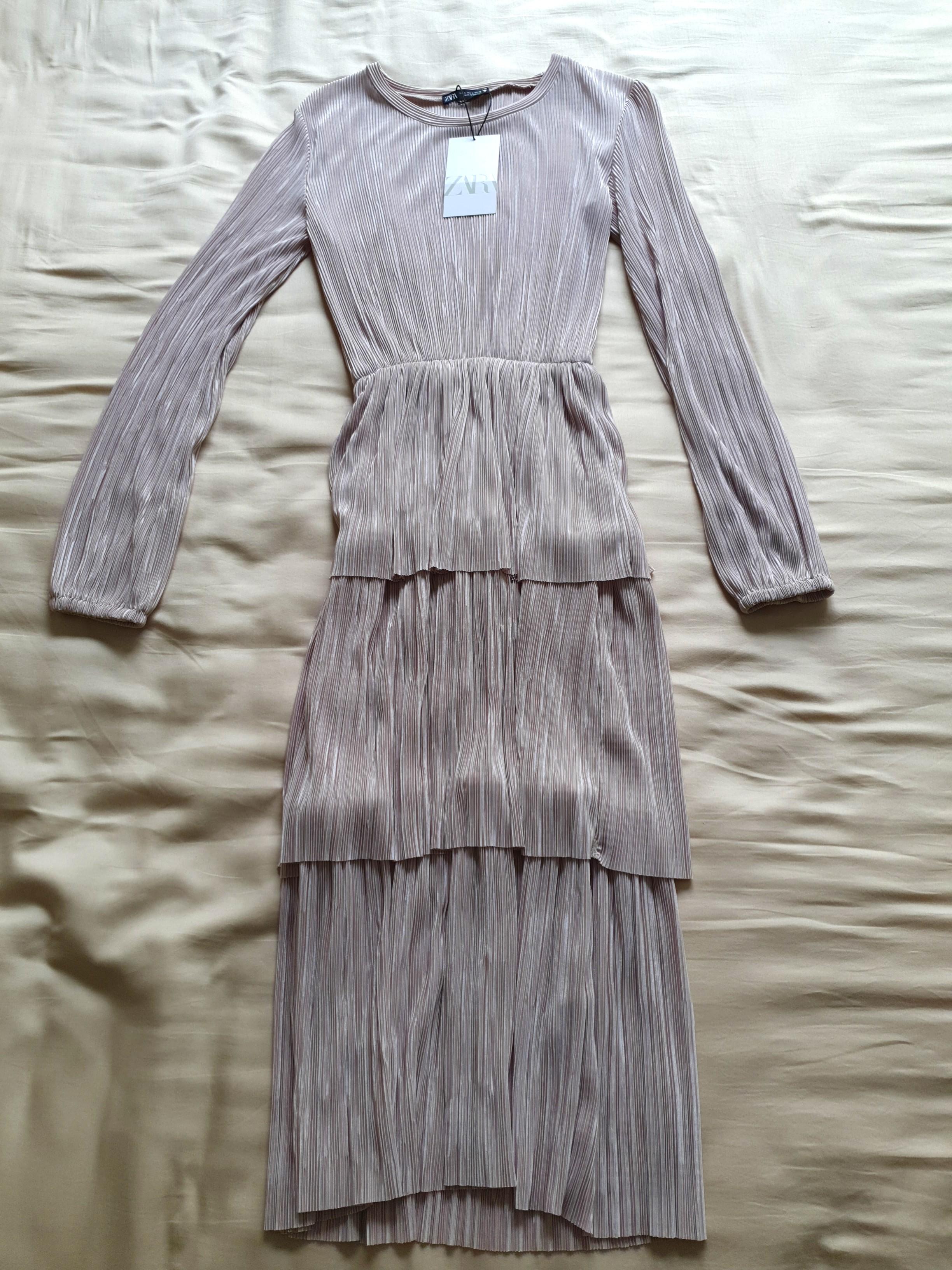 BNWT ZARA Dusty Pink Ruffle 3-Tier dress, Women's Fashion, Tops, Sleeveless  on Carousell